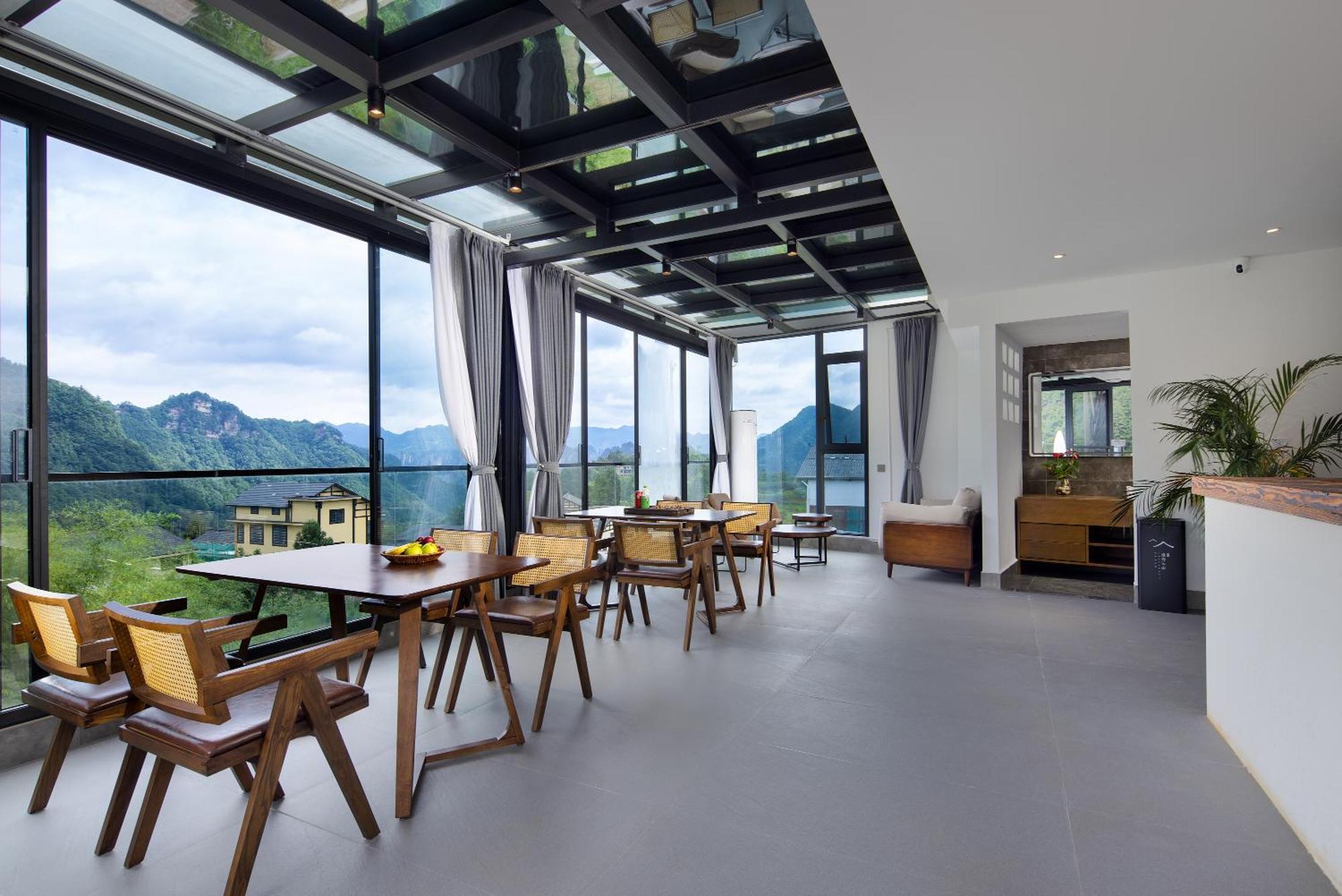 Hilltop House Resort Zhangjiajie Exteriör bild