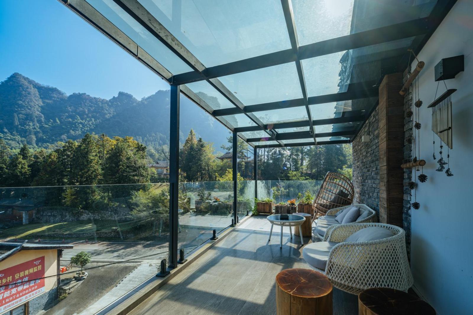Hilltop House Resort Zhangjiajie Exteriör bild
