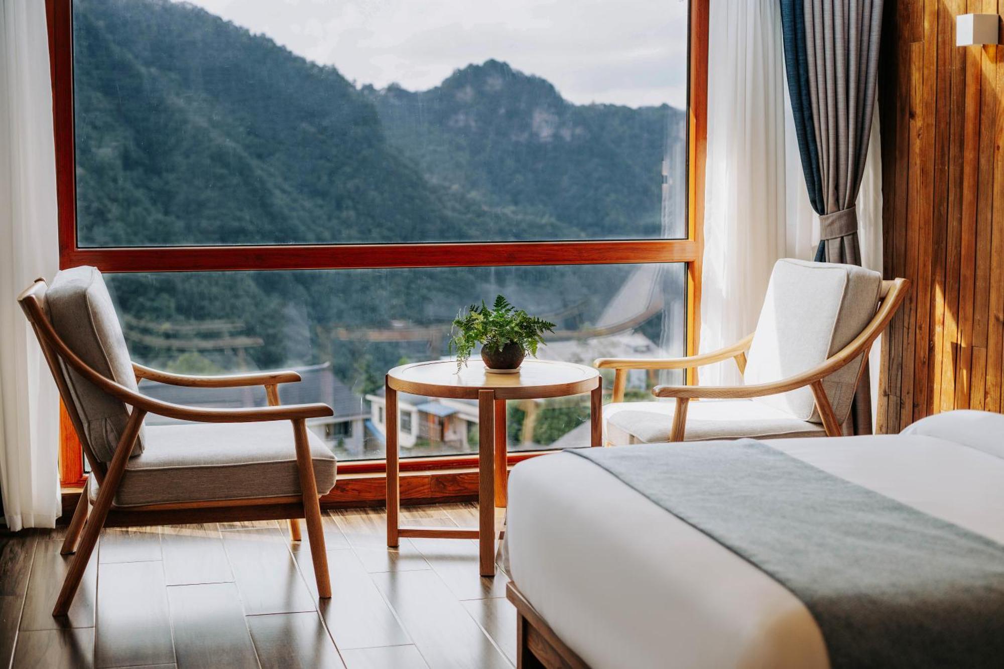 Hilltop House Resort Zhangjiajie Exteriör bild